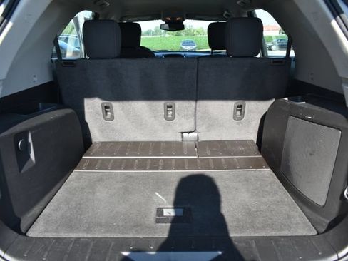 Used 2017 Chevrolet Equinox LS FWD image 31