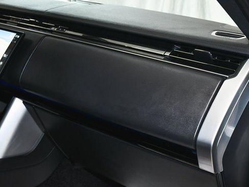 Used 2024 Land Rover Range Rover SE image 59