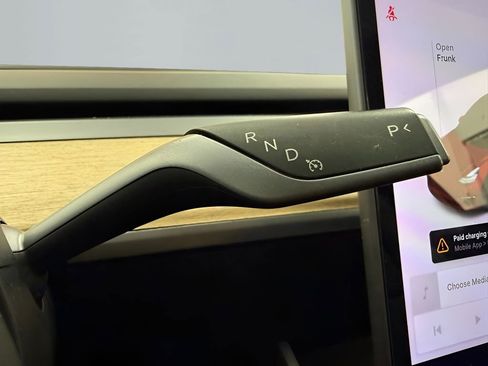 Used 2018 Tesla Model 3 Long Range image 20