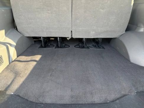 Used 2025 Chevrolet Express 3500 LT w/ LT Preferred Equipment Group RWD image 14