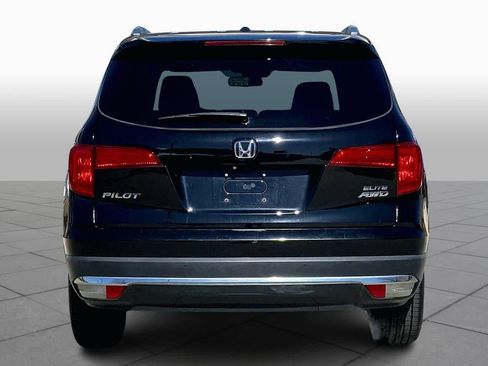 Used 2017 Honda Pilot Elite image 5
