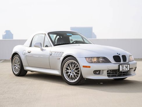Used 2001 BMW Z3 3.0i image 2