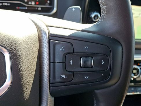 Used 2023 GMC Sierra 1500 Denali w/ Denali Reserve Package AWD/4WD image 18