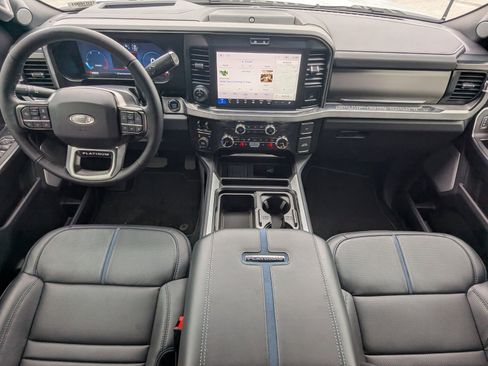 New 2026 Ford F250 Platinum w/ FX4 Off-Road Package image 16