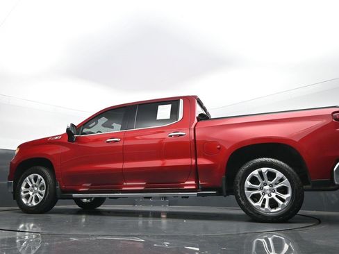 Used 2023 Chevrolet Silverado 1500 LTZ AWD/4WD image 23