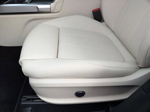 New 2026 Mercedes-Benz GLB 250 GLB 250 image 4