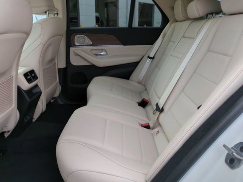 Certified 2024 Mercedes-Benz GLE 450 4MATIC image 13