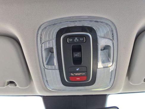 Used 2025 Hyundai Kona Limited image 20