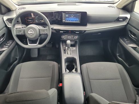 Used 2025 Nissan Kicks S AWD/4WD image 11
