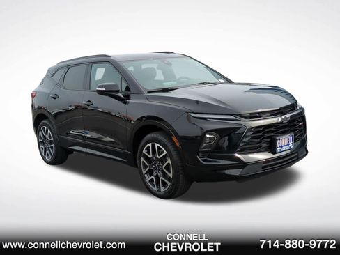 Used 2024 Chevrolet Blazer RS image 3