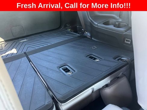 Used 2025 Honda Pilot EX-L image 27
