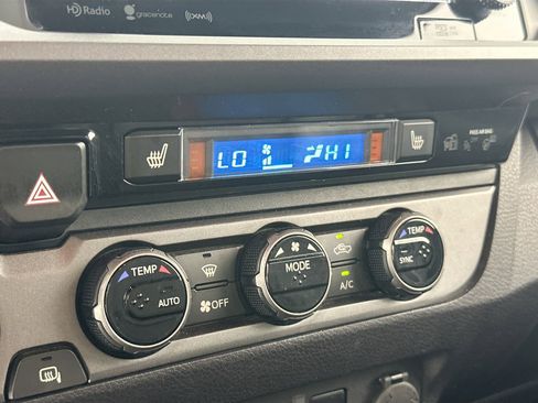 Used 2018 Toyota Tacoma TRD Pro image 16