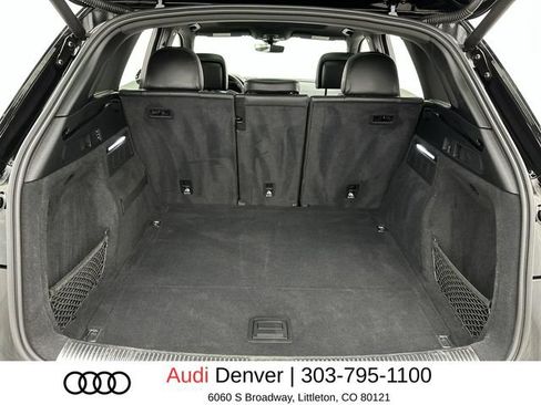 Used 2020 Audi SQ5 Prestige w/ Prestige Package AWD/4WD image 24