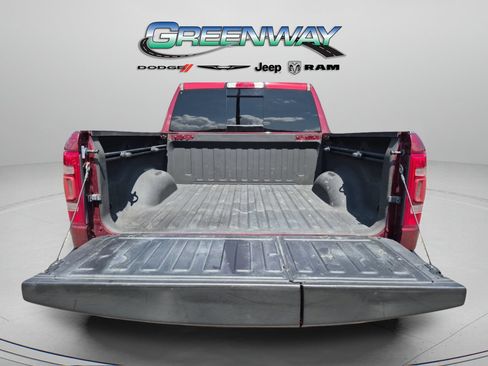 Used 2022 RAM 1500 Laramie AWD/4WD image 5