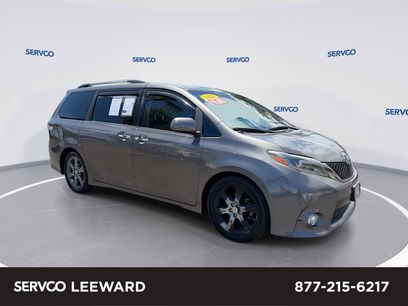 Used 2016 Toyota Sienna SE