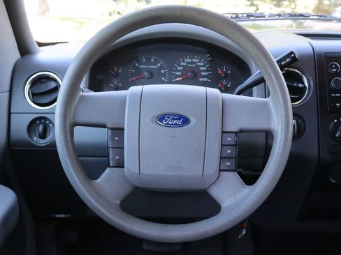 Used 2005 Ford F150 XLT image 18