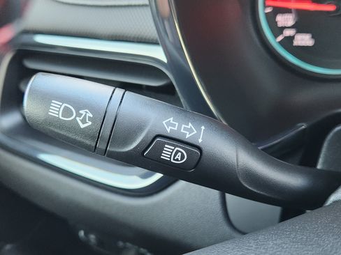 Used 2024 Chevrolet Equinox RS w/ RS Leather Package image 28