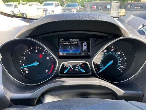 Used 2016 Ford Escape SE w/ Equipment Group 201A AWD/4WD image 7