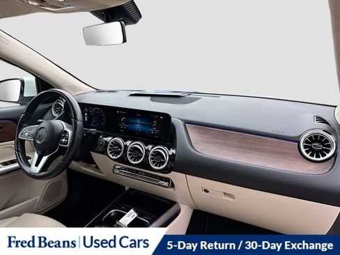 Used 2023 Mercedes-Benz GLA 250 4MATIC image 29