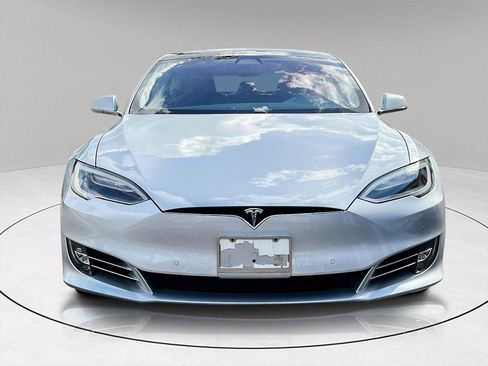 Used 2016 Tesla Model S P100D image 11