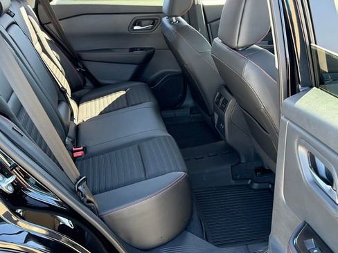 New 2026 Nissan Rogue SV image 24