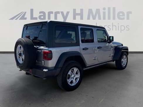 Used 2019 Jeep Wrangler Unlimited Sport S AWD/4WD image 5