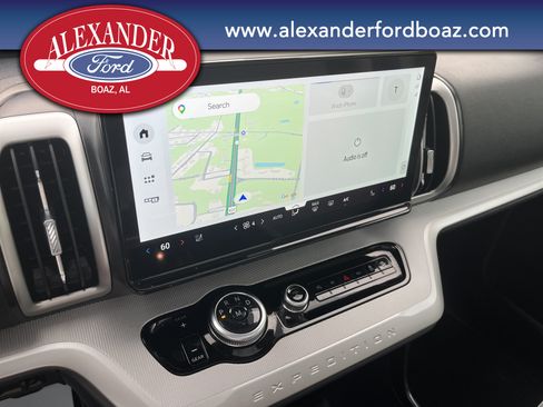 Used 2025 Ford Expedition Active AWD/4WD image 30