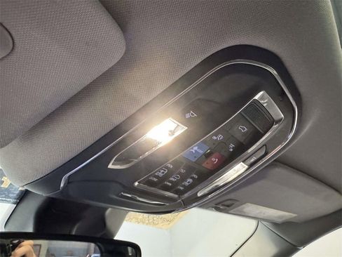 Used 2022 Jeep Grand Cherokee L Limited image 28