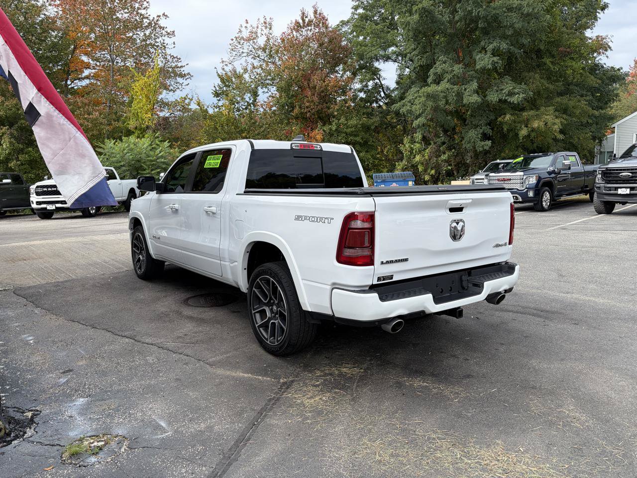 Used 2021 RAM 1500 Laramie AWD/4WD image 5
