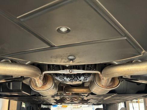 Used 2000 Mercedes-Benz S 500 image 46