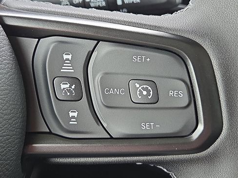 New 2026 Jeep Wrangler Unlimited Rubicon w/ Whitecap Package AWD/4WD image 20