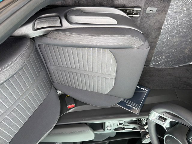 New 2026 Kia K5 LXS FWD image 12