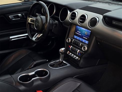 Used 2023 Ford Mustang Premium image 27