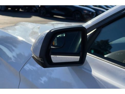 Used 2019 Ford Mustang Premium image 14