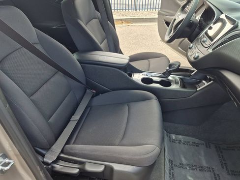 Certified 2022 Chevrolet Malibu LT FWD image 15