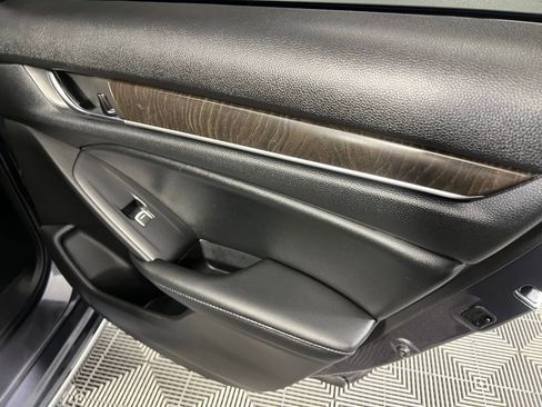 Used 2022 Honda Accord EX-L image 29