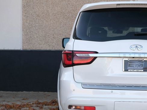 Used 2018 INFINITI QX80 4WD w/ Deluxe Technology Package image 17