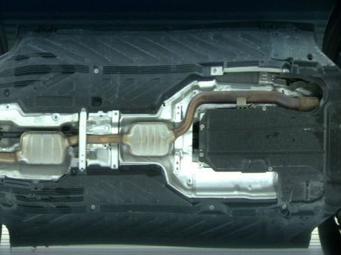 Used 2019 Mercedes-Benz C 300 Sedan w/ Premium Package image 34