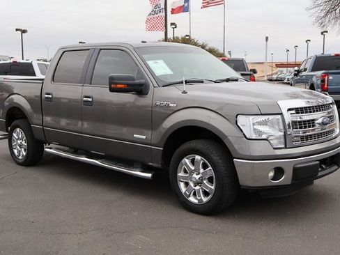 Used 2013 Ford F150 XLT w/ XLT Chrome Pkg image 9
