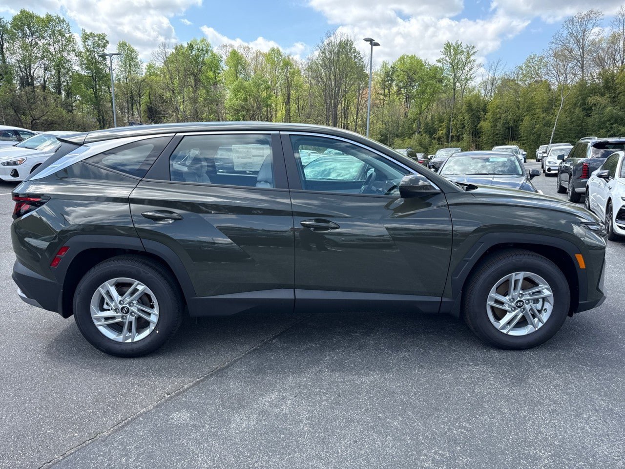 Used 2026 Hyundai Tucson SE FWD image 8
