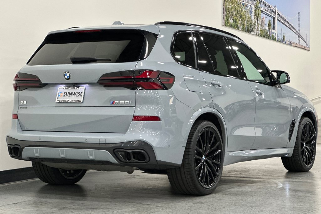Certified 2024 BMW X5 M60i AWD/4WD image 4