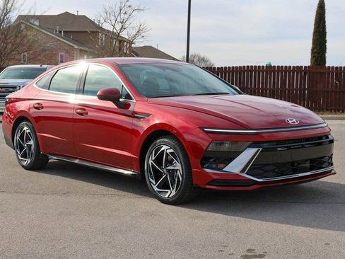 New 2026 Hyundai Sonata SEL image 1