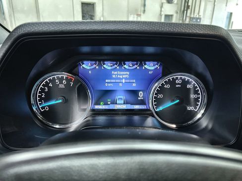 Used 2022 Ford F150 XLT w/ Equipment Group 302A High image 16