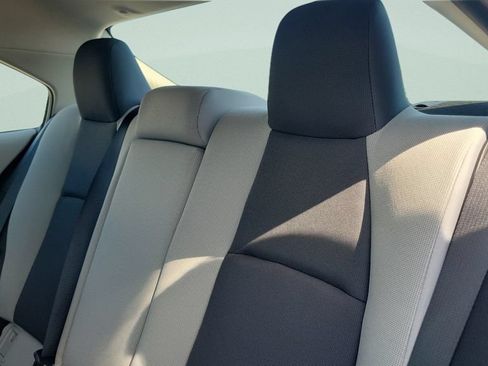 Certified 2025 Toyota Corolla LE w/ Convenience Package FWD image 10
