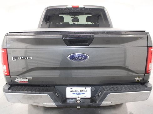 Used 2016 Ford F150 XLT image 8