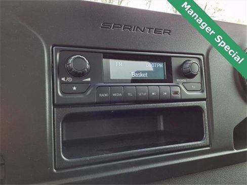 Used 2023 Mercedes-Benz Sprinter 3500 image 24