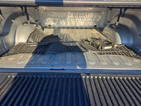 Used 2019 RAM 1500 Express image 17