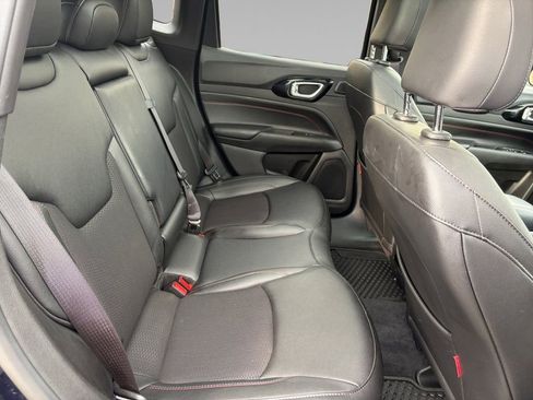 Used 2024 Jeep Compass Trailhawk w/ Sun and Sound Group image 15