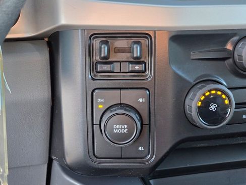 New 2026 Ford F250 XLT w/ Snow Plow Prep Package image 25