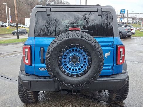 Used 2023 Ford Bronco Badlands image 5